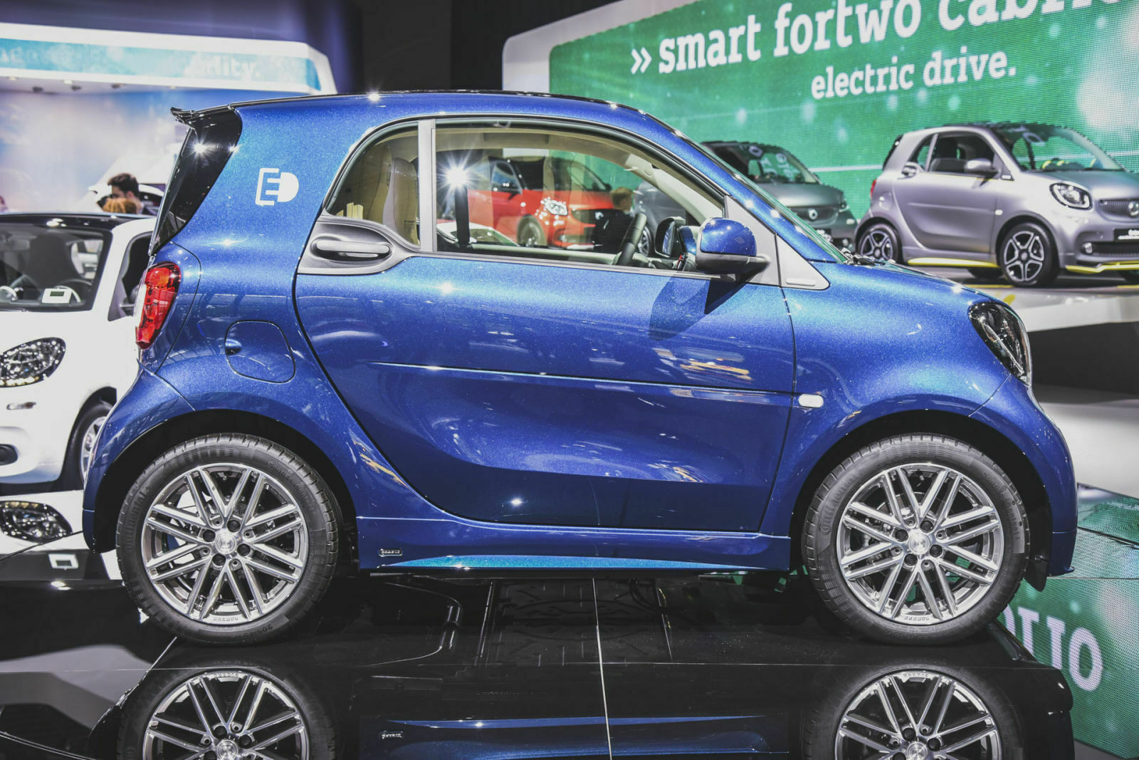Mit 21.940 Euro ist der Smart unter den aktuellen E-Autos ein recht günstiges. Bald bekommt der Stadtwagen jedoch mit dem E.Go Life Konkurrenz aus Aachen, die das deutlich unterbieten wird
