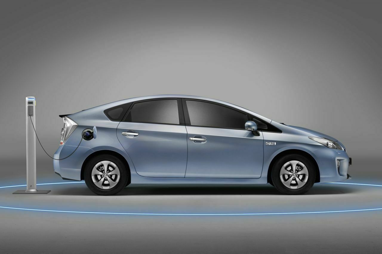 Der Toyota Prius Plug-in kostet 36.600 Euro. EIn Modellwechsel steht bevor, analog zum Vollhybrid-Modell