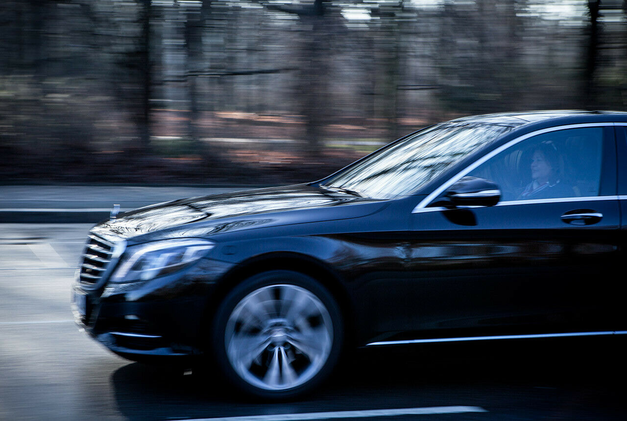 Momentaufnahmen: Aus diesen besteht das Leben einer Chauffeurin häufig. Manchen Aufträge dauern Minuten, andere ganze Tage