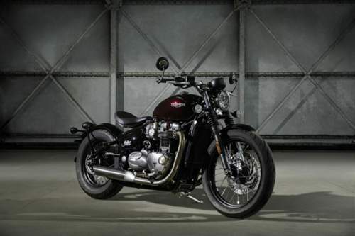 Engländerin voll im Trend: Triumph Bonneville Bobber
