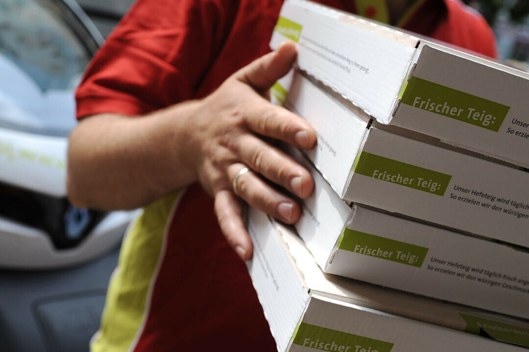 Pizza-Fahrer haben es oft eilig, damit das Essen heiß beim Kunden ankommt