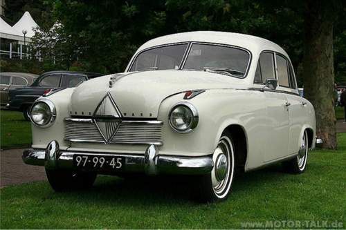 800px-2007-09-08-2581-borgward-hansa-1800-front-2c-bauzeit-1952-1954-28ret2-29