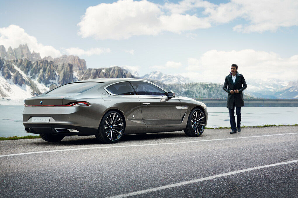 Eine Szene wie aus einem James Bond Film. Was 007 von diesem Wagen halten würde?