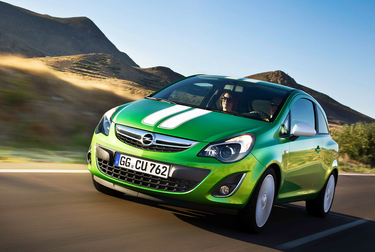 In der Bauzeit von 2006 bis 2014 bot Opel den Corsa in verschiedenen Varianten an, hier das Sondermodell "Color Stripes"