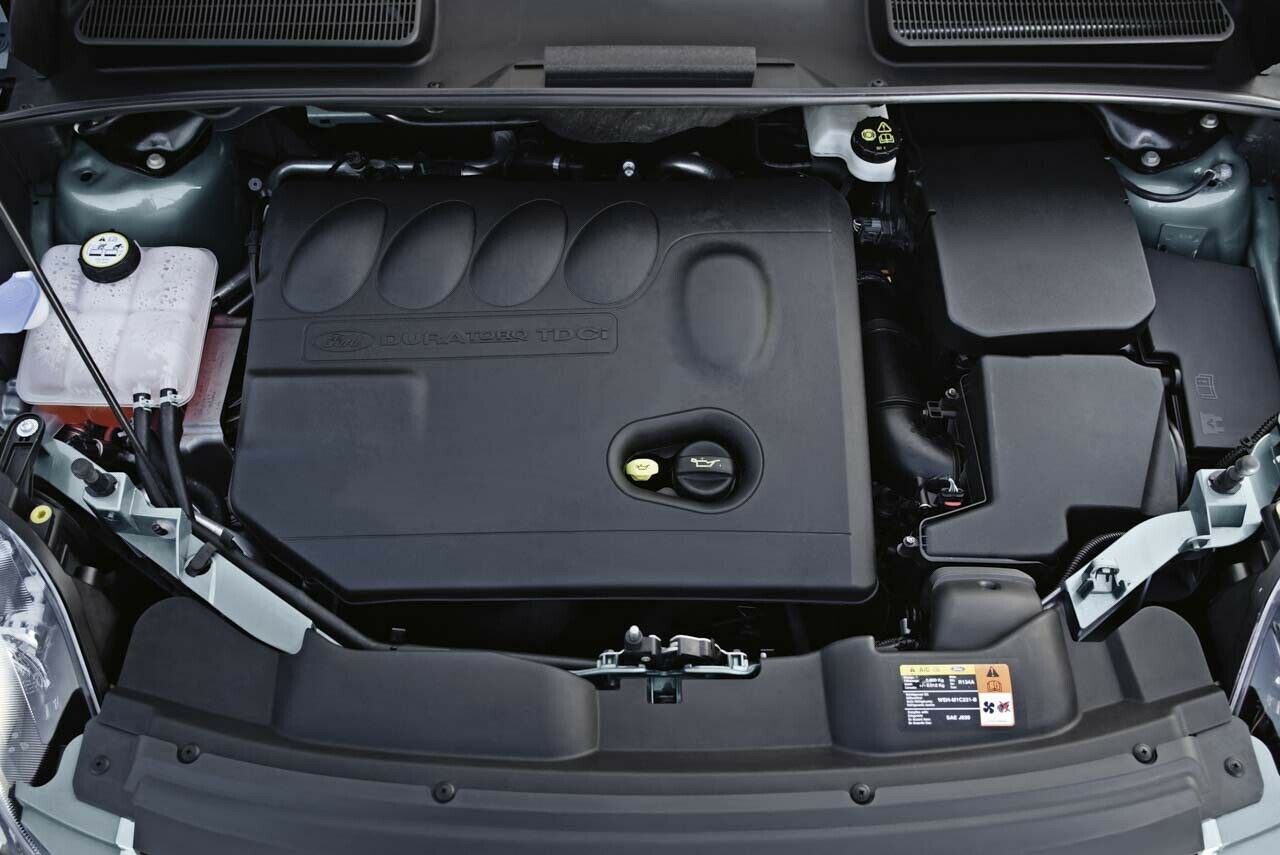 Ein Problem ist im Nachhinein die Motorenauswahl: Der Benziner ist durstig und selten, für den Diesel gibt es Stand heute keine Nachrüstung auf Euro 6 oder besser