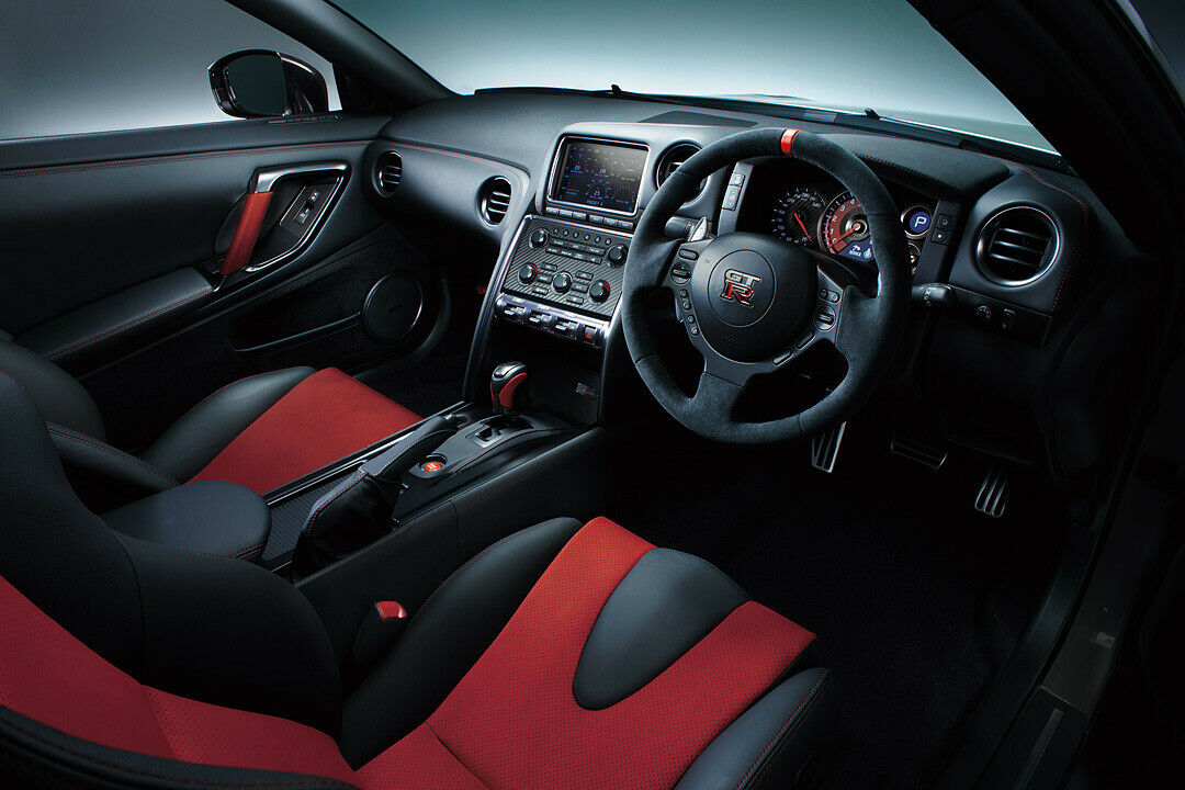 Nissan GT-R Nismo: Innenraum