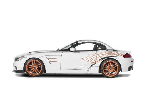Mit viel Carbon wird das Gewicht des Z4 verringert, der schwerere Motor macht sich so kaum bemerkbar