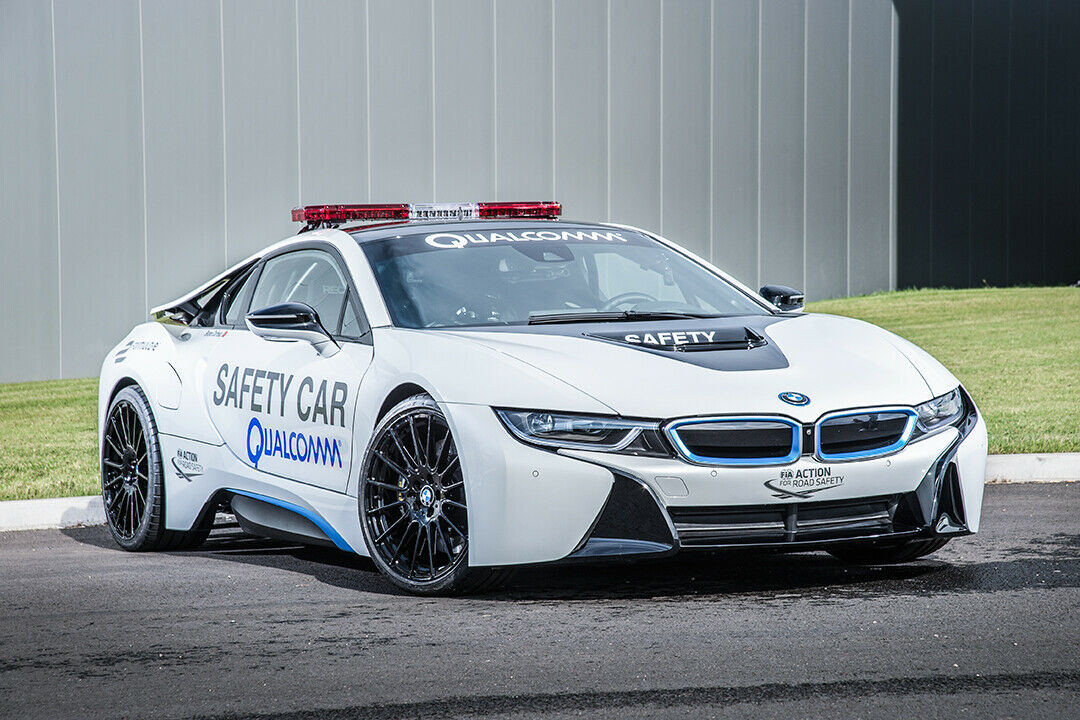BMW steigert die Systemleistung des BMW i8. Damit leistet der Sportwagen jetzt rund 380 PS