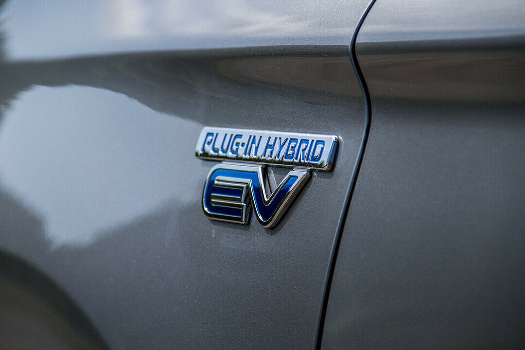 Mitsubishi Outlander PHEV: Detail