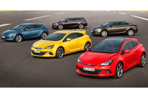 Den Opel Astra J gibt es als Fünftürer, Kombi, Stufenheck-Limousine und Dreitürer ("Coupé")