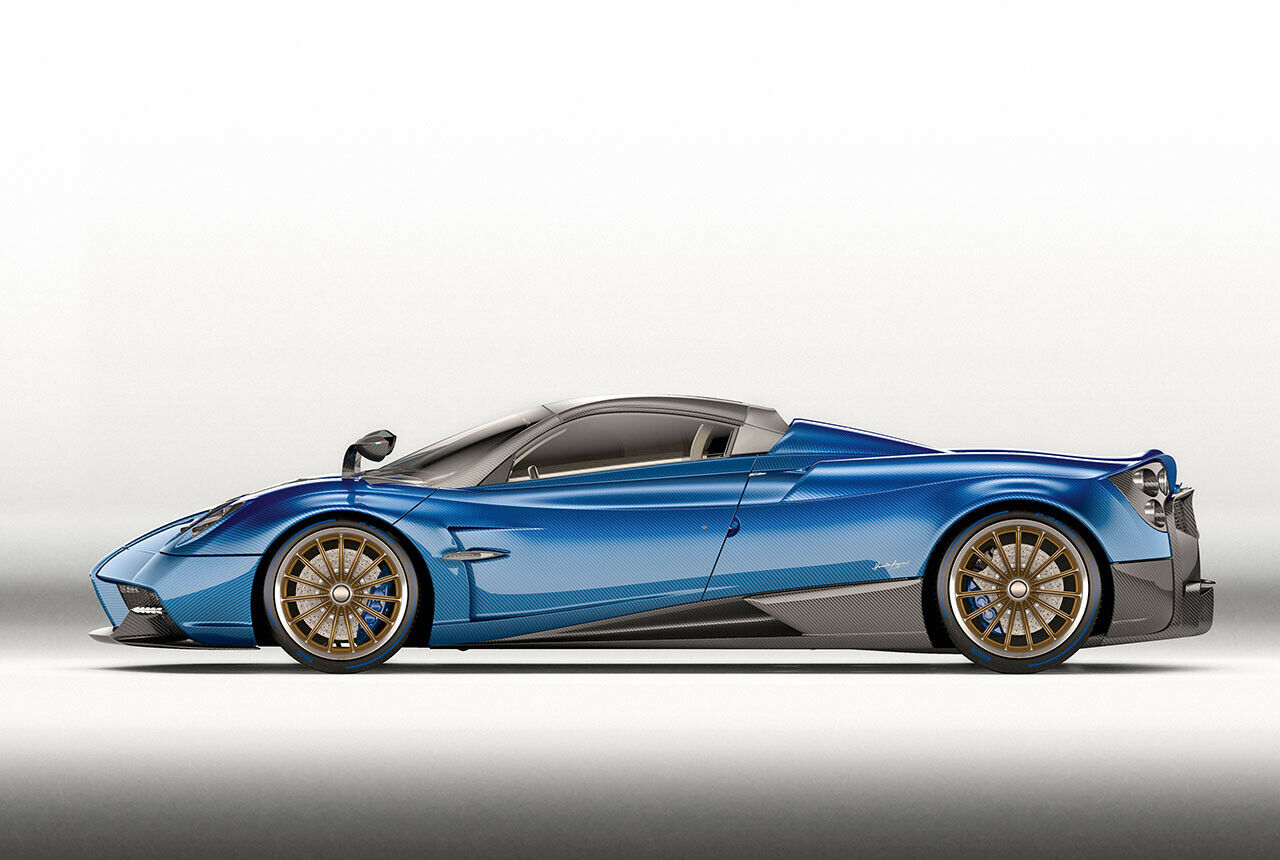 Mit geschlossenem Hardtop folgt der Huayra Roadster weitgehend der Coupé-Linie
