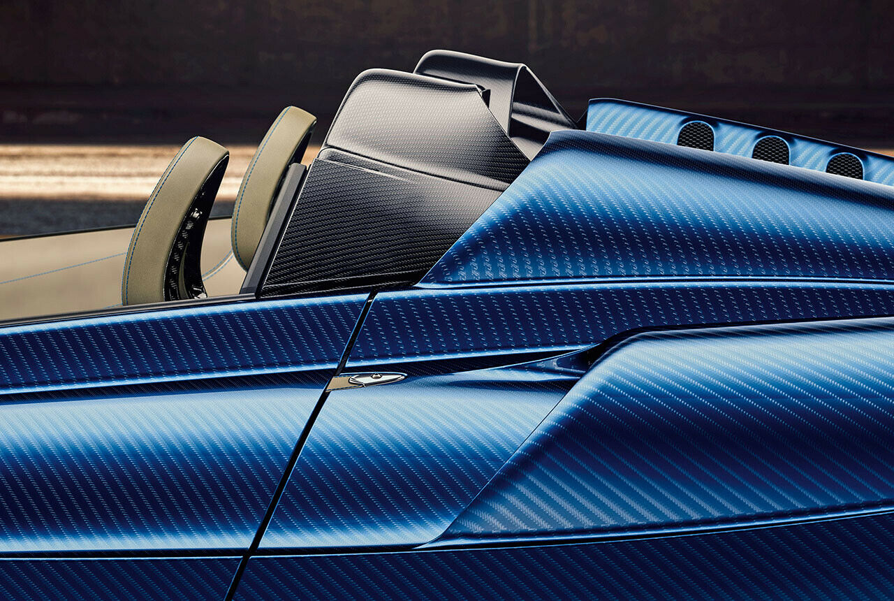 Dank großzügigem Einsatz von Carbon wiegt der Huayra Roadster nur 1.280 Kilo