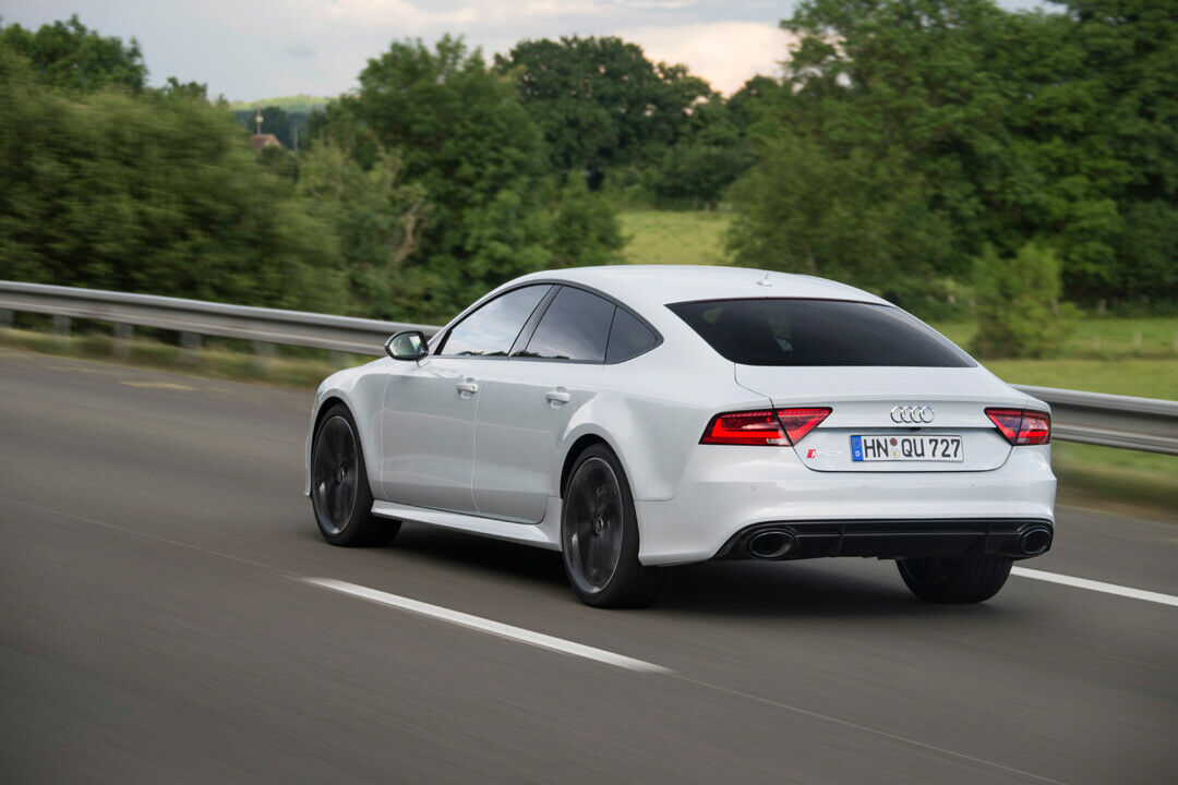 So werden ihn die meisten sehen: Der Audi RS7 rennt bis zu 305 km/h
