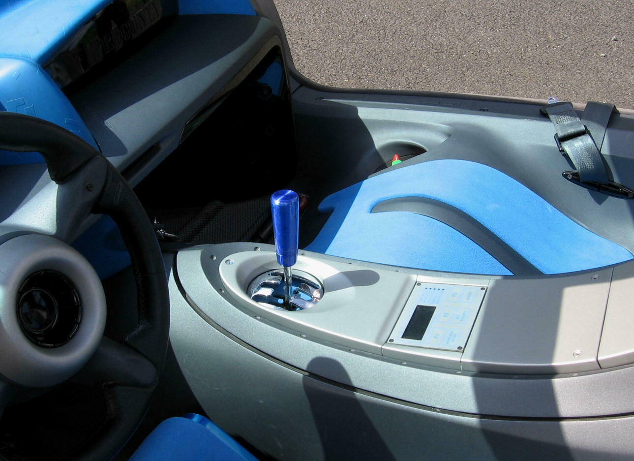 Der Schalthebel des Lamborghini Pregunta
