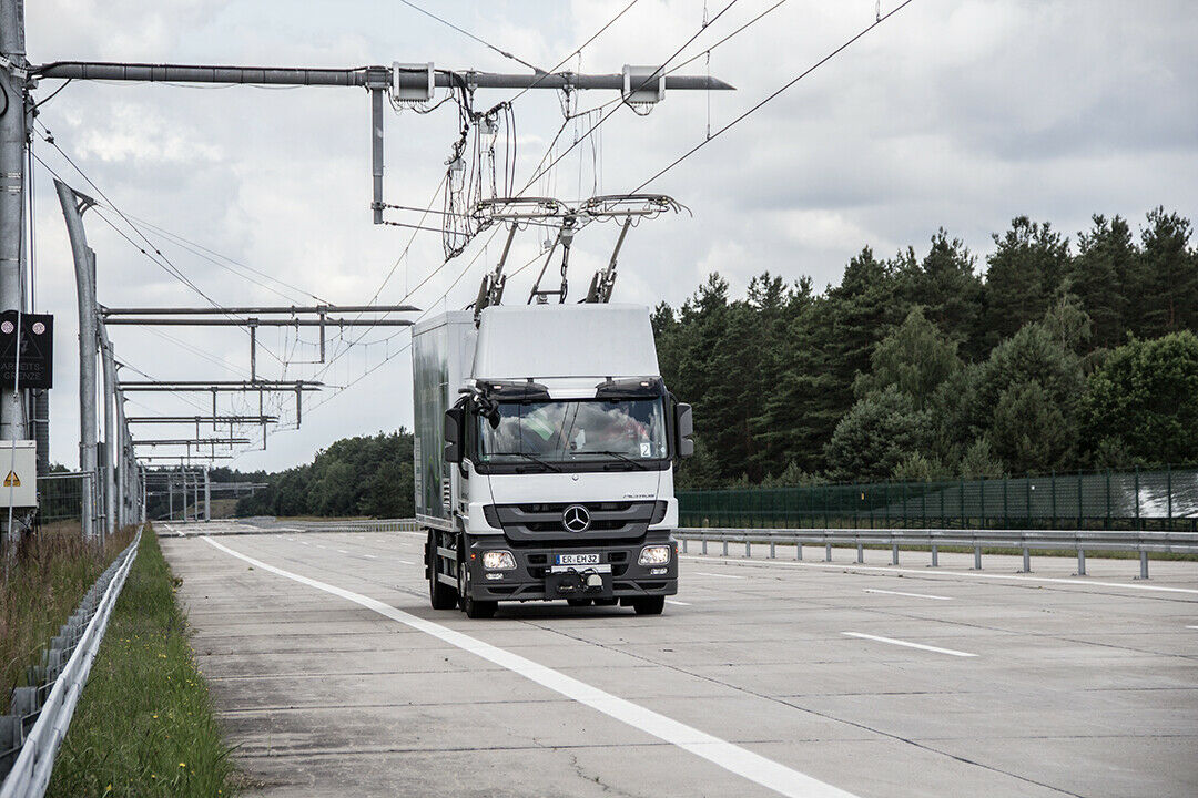 Was ein umgerüsteter Lkw kostet? Das ist noch unklar. Der Betrag soll sich aber binnen drei bis vier Jahren amortisieren