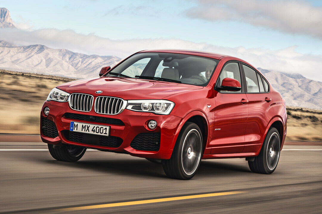 Alle Varianten des X4 fahren mit Allrad-Antrieb und Automatik. Nur für den kleinsten Diesel gibt es ein manuelles Getriebe