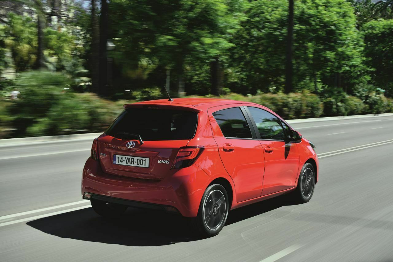 Toyota Yaris Facelift 2014