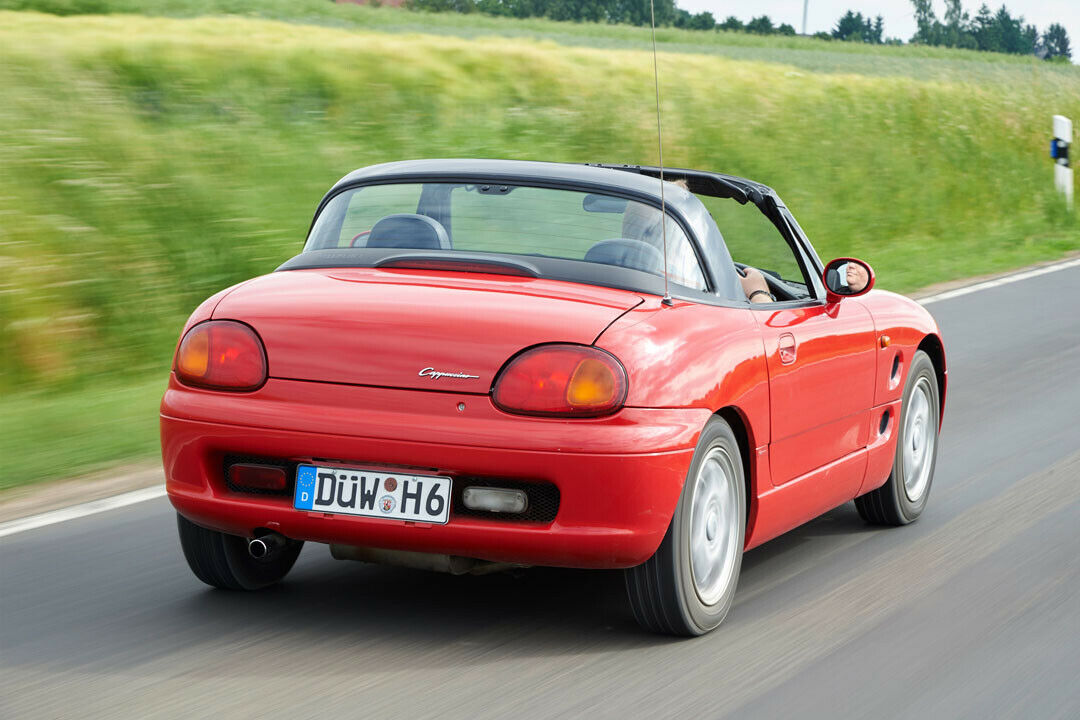 Die Spitzengeschwindigkeit des kleinen Suzuki liegt bei 140 km/h