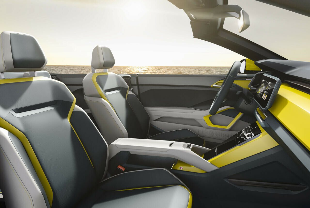 VW T-Cross Breeze: Blick in den Innenraum
