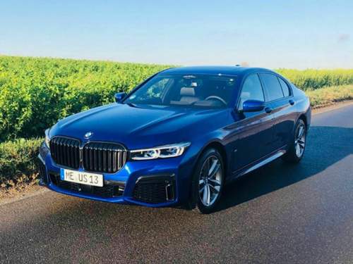 G11 LCI in San Marino Blau.jpg