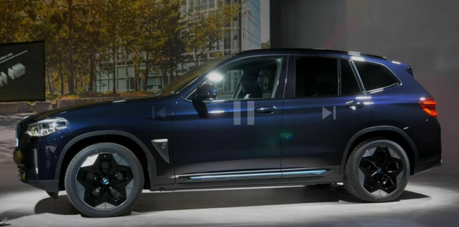 Diskussionen zum BMW iX3 vor Markteinführung