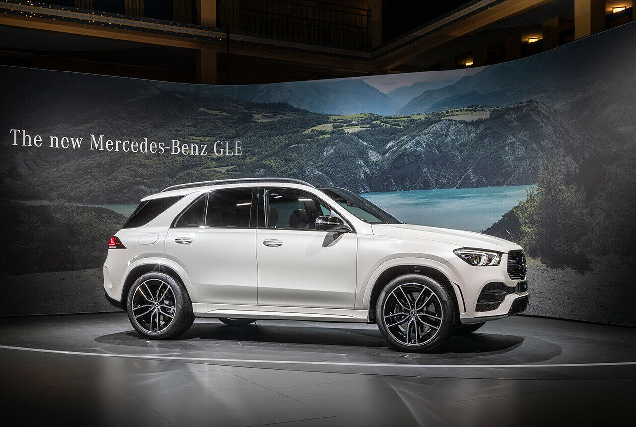 Der Mercedes GLE ist gewachsen, der Radstand beträgt nun 2,995 Meter