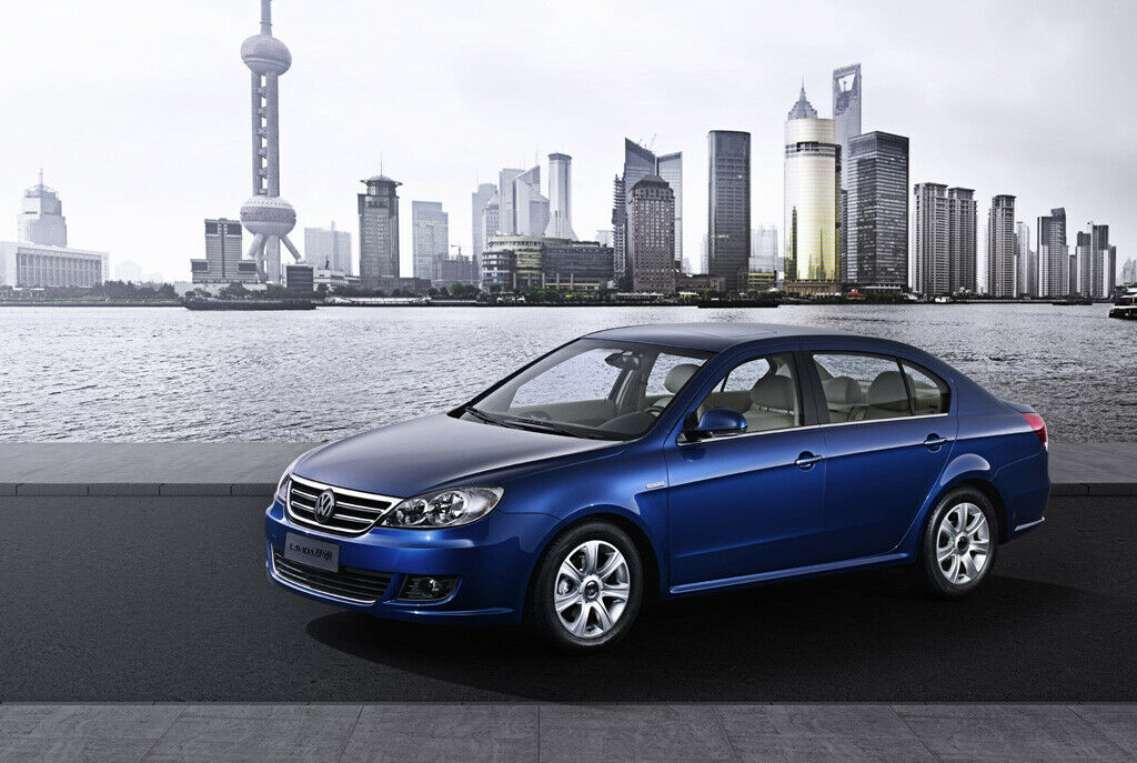 Doppel-Weltpremiere in Beijing: Volkswagen präsentiert New Bora und Lavida