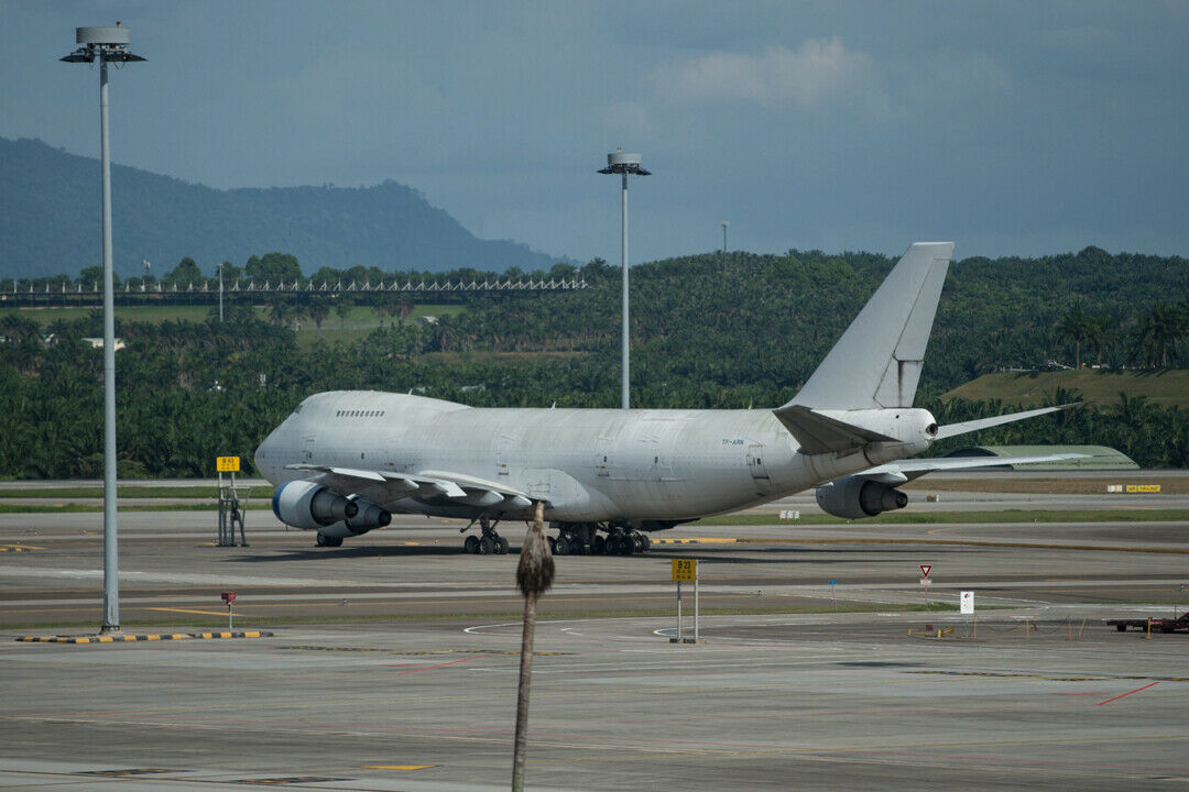 Der Flughafen in Kuala Lumpur (Malaysia) sucht die Besitzer von drei zurückgelassenen Flugzeugen vom Typ Boeing 747-200F