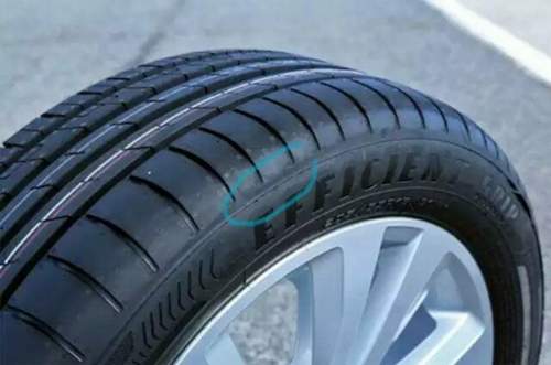 Goodyear-efficientgrip-performance-vl-1