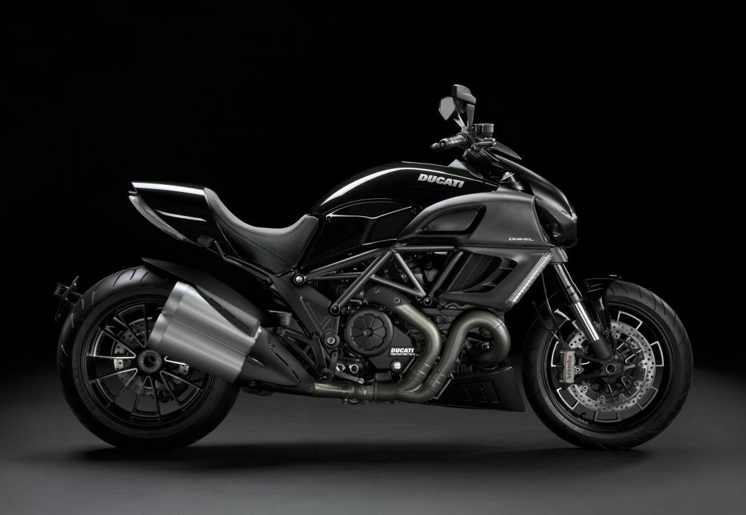 Ducati Diavel Diamond Black