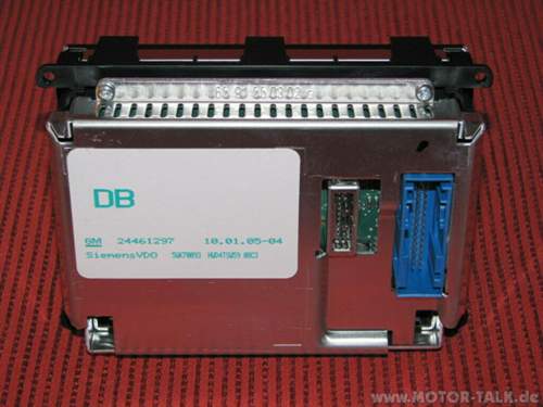 CID mit Display- und RGB-Buchse XC20