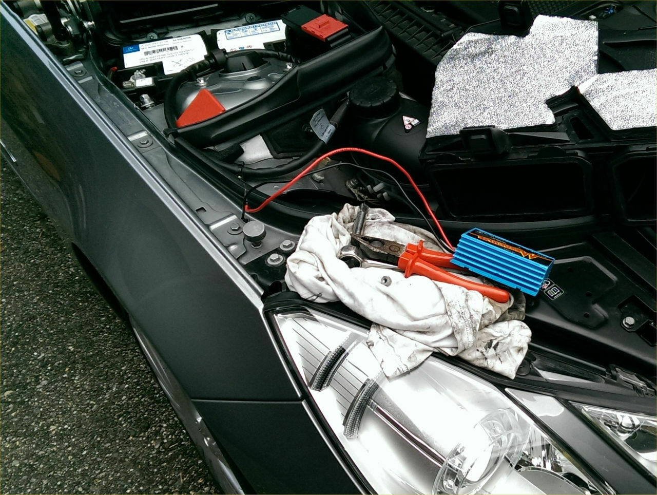 E 350 CGI springt schlecht an. Batterie?