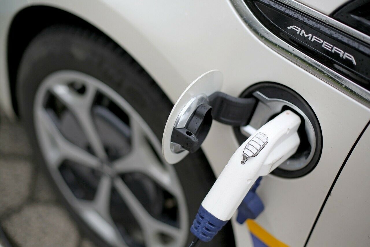 In Deutschland gab es Ende 2016 rund 7.500 Ladesäulen für Elektroautos