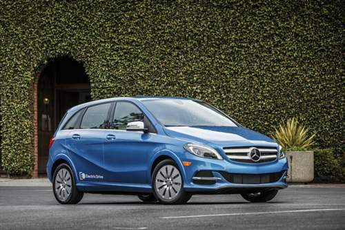 Die Mercedes B-Klasse electric fährt mit einem Antrieb von Tesla