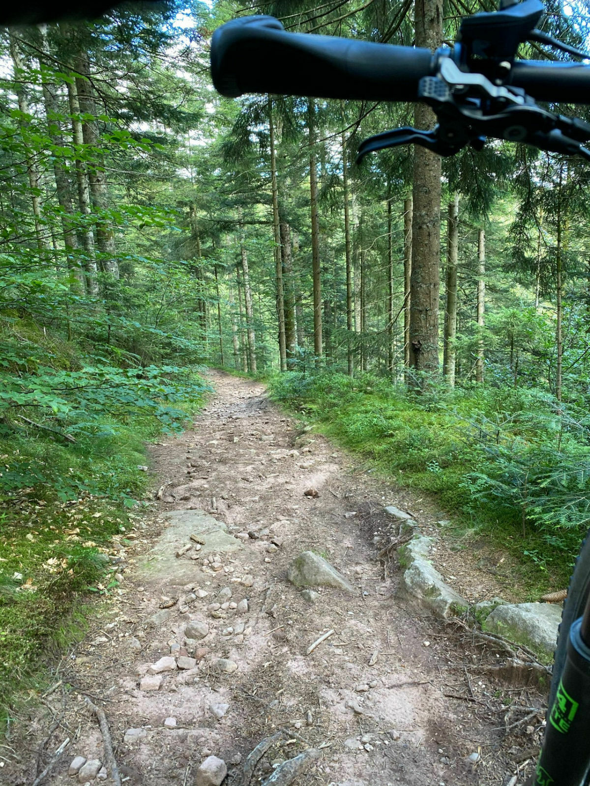E-MTB für Urlaub und Tourentipps Lago Maggiore