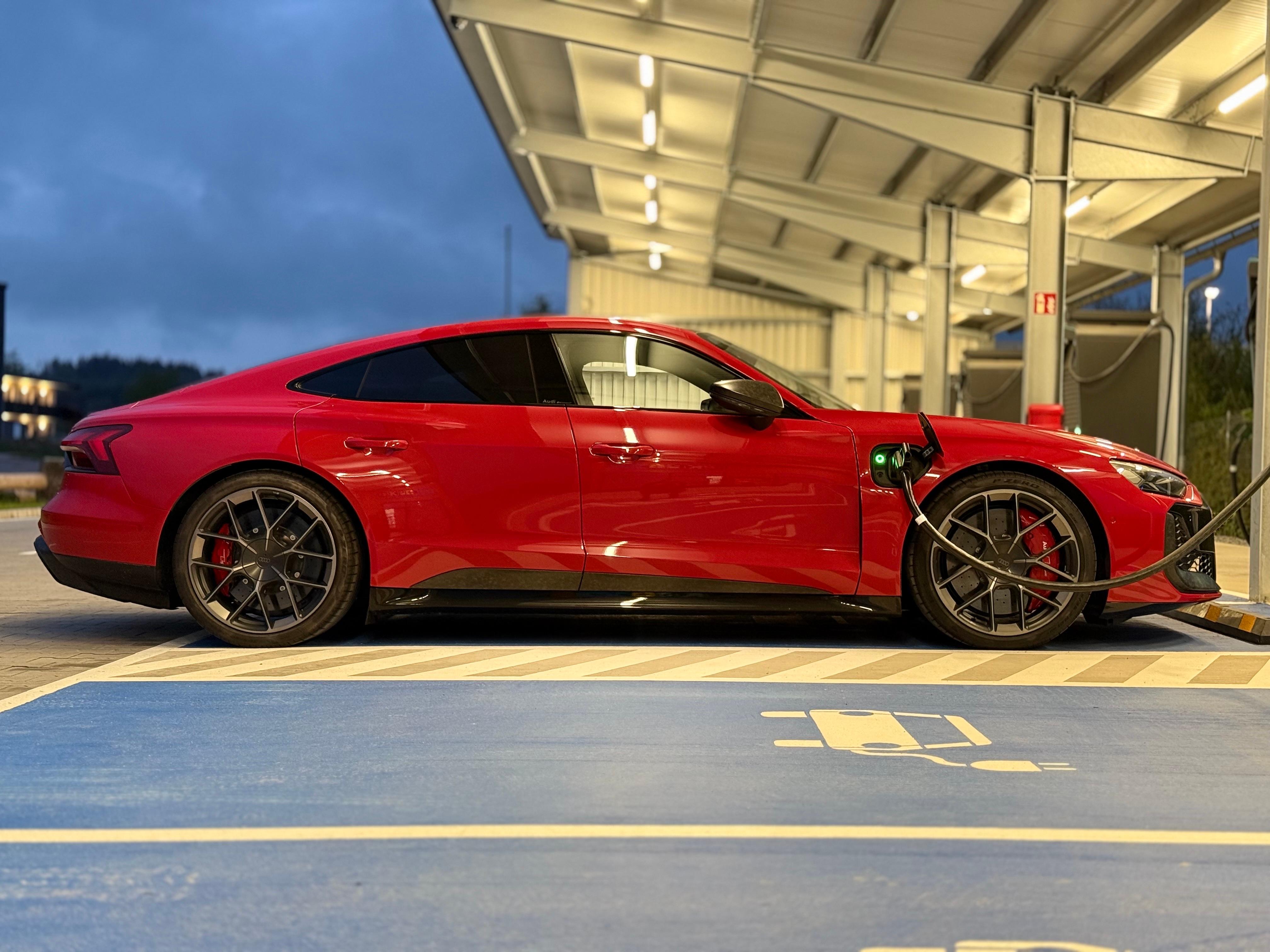 E-tron (RS) GT Happy drivers Thread