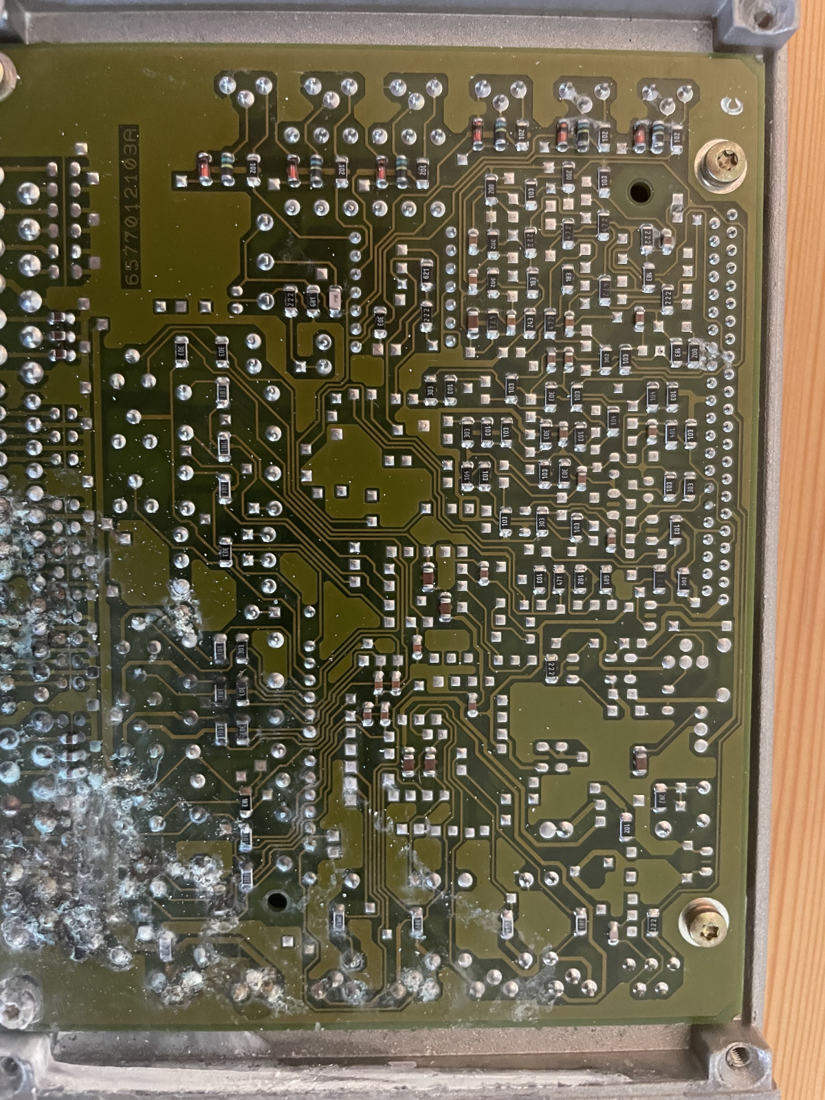 E36 Steuergerät unter Wasser. Neues Steuergerät funktioniert auch nicht.