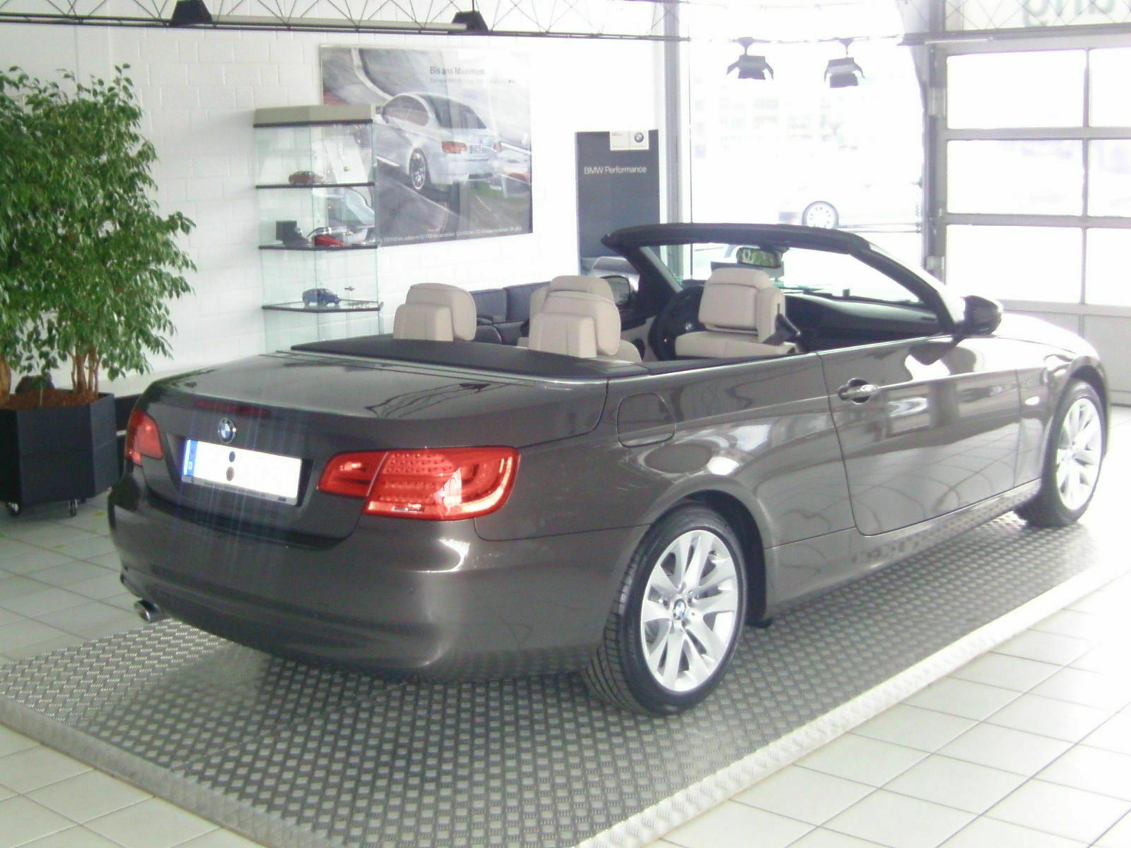 E93 320d havannabraun mit Leder Oyster/schwarz bestellt