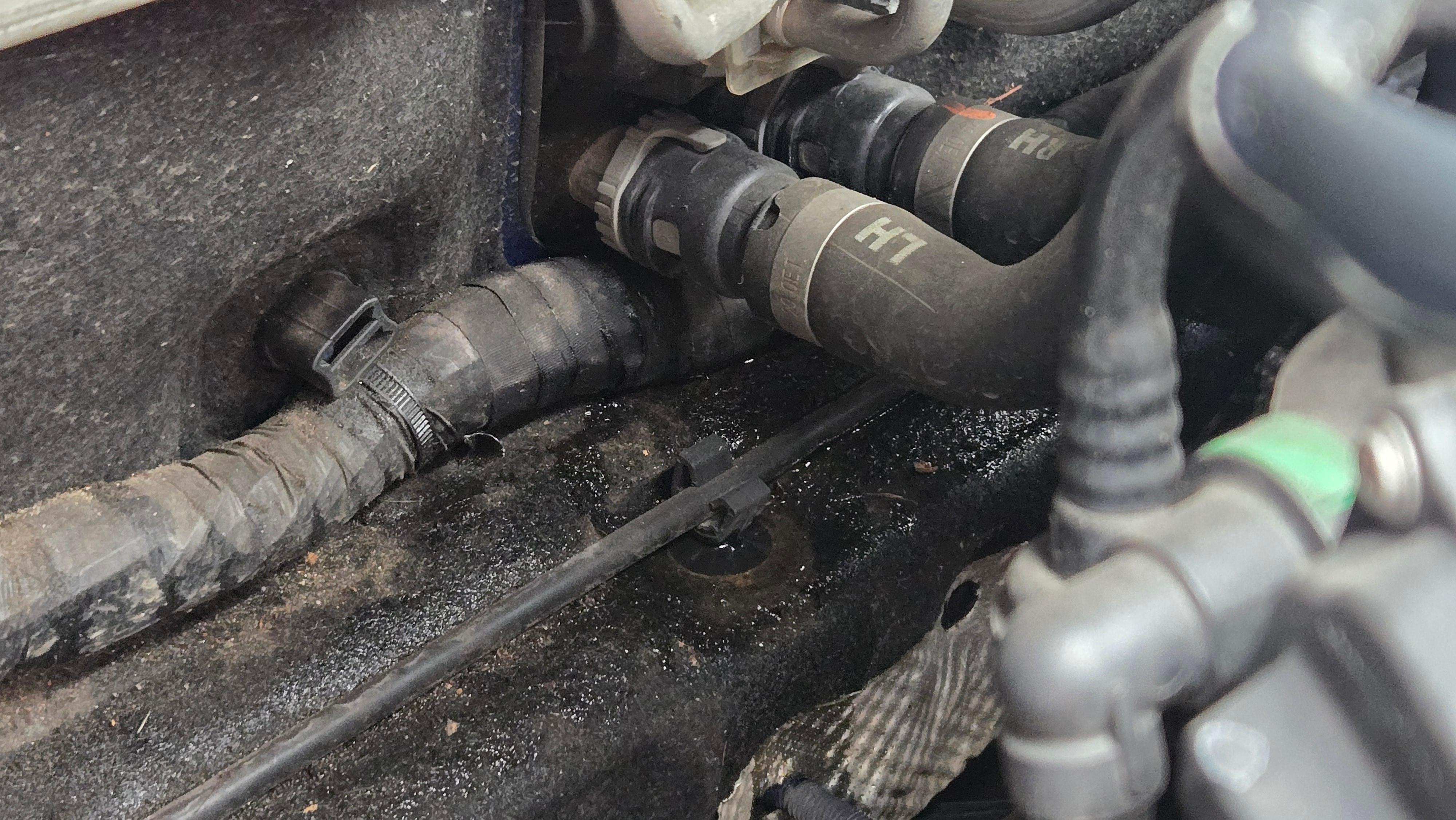 Ecoboost 1.0 motot klackert und vibriert
