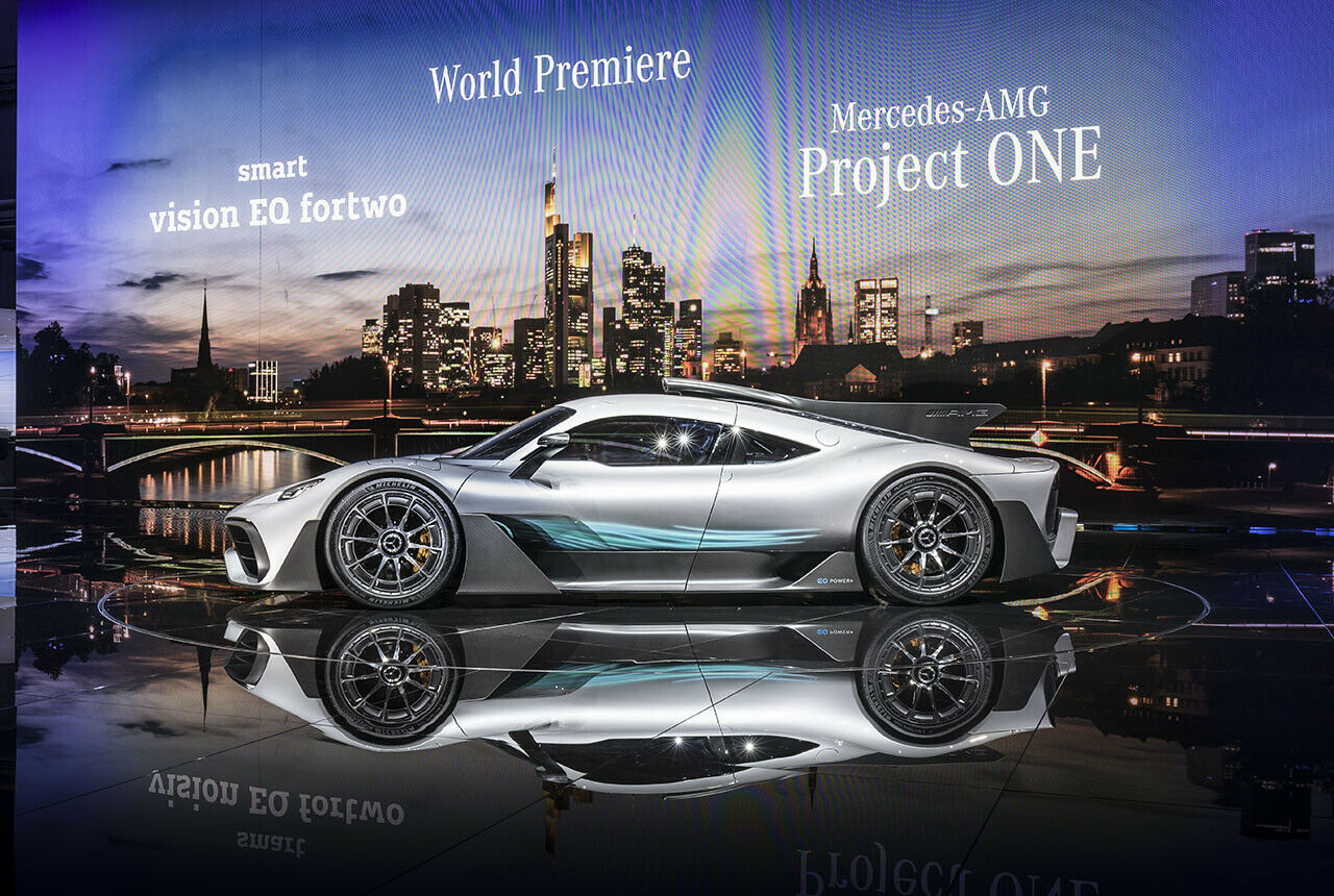 Die mehr als 1.000 PS des Project One stammen aus einem V6-Motor und insgesamt vier Elektromotoren