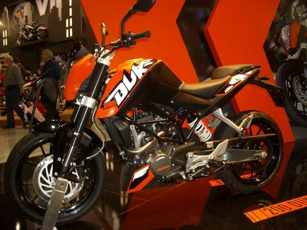 KTM Duke 200