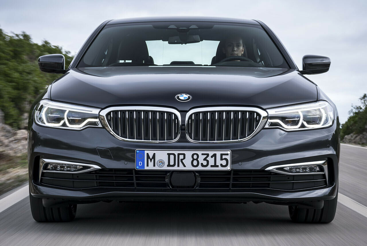 BMW 5er (G30) - Front