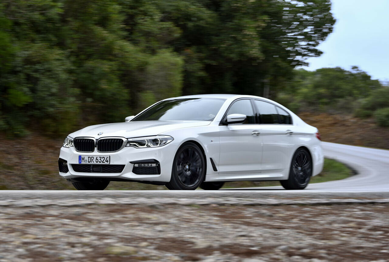 Der 540i leistet 340 PS. Die kann man ruhig und entspannt bewegen oder zackig und schnell
