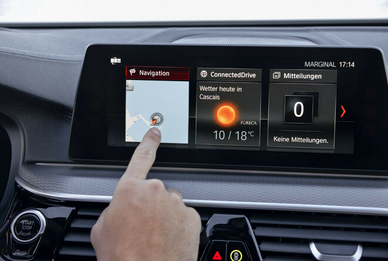 Das Infotainment lässt sich jetzt in Widgets organisieren - einfach, schnell und übersichtlich. Im 7er gibt es das noch nicht