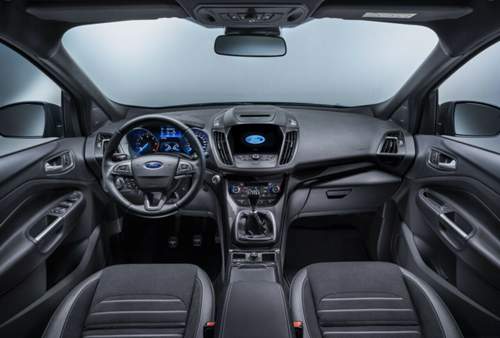 Ford Kuga Facelift 2016: Das neue Cockpit kommt mit weniger Knöpfen aus und bietet einen deutlich größeren Multimedia-Bildschirm