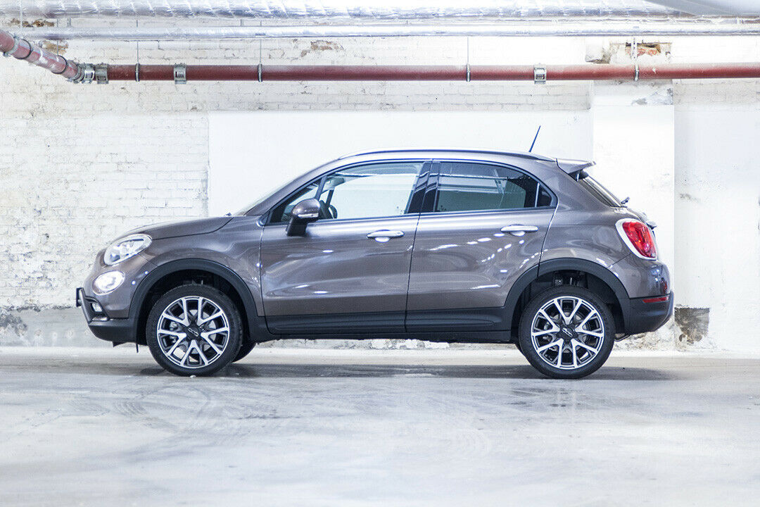 .. der Fiat 500X ist minimal länger (4,27 Meter)