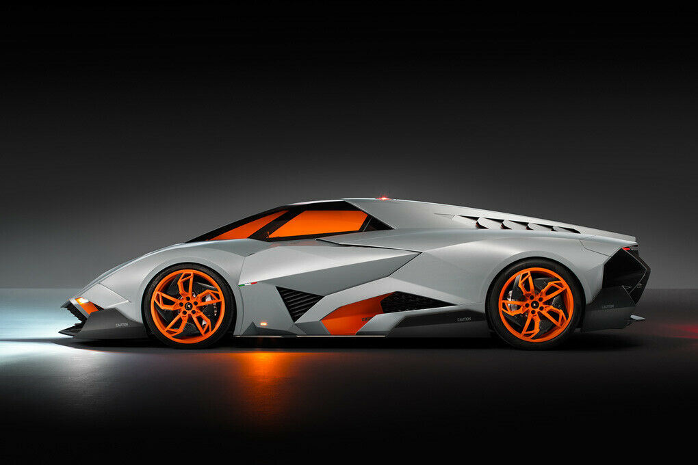 Die Seitenlinie des Lamborghini Egoista soll an einen Stier in Angriffsposition erinnern