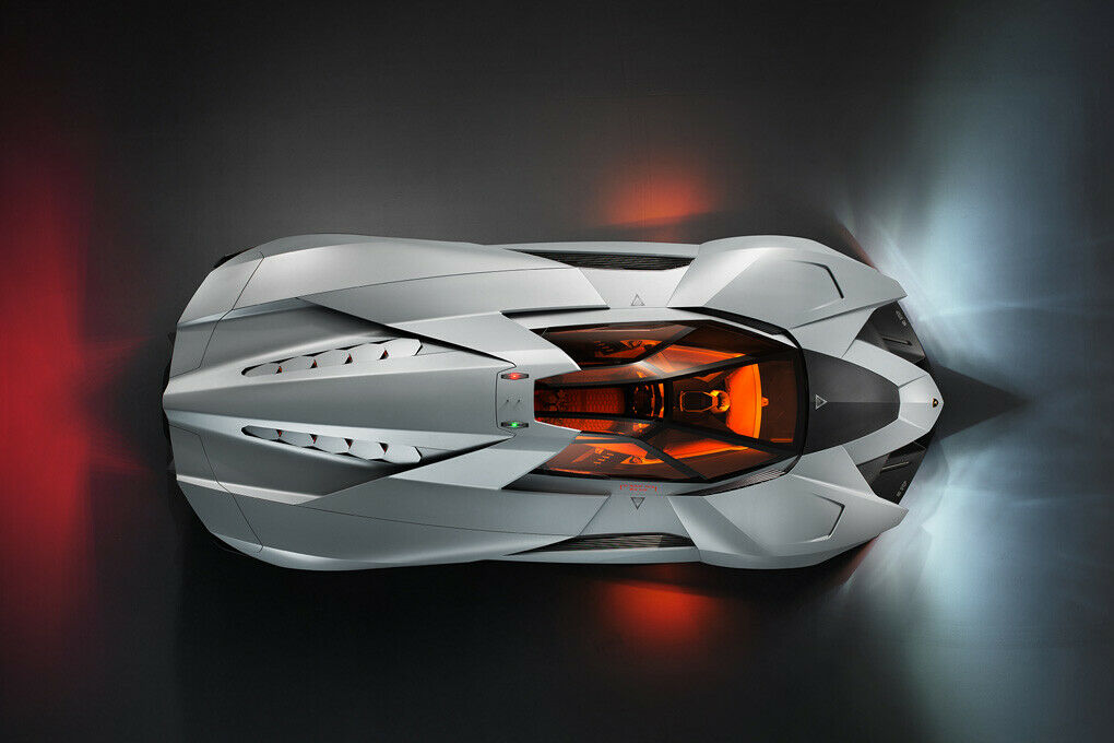 Auf dem Dach hat der Lamborghini Egoista Lichter, ein rotes und ein grünes