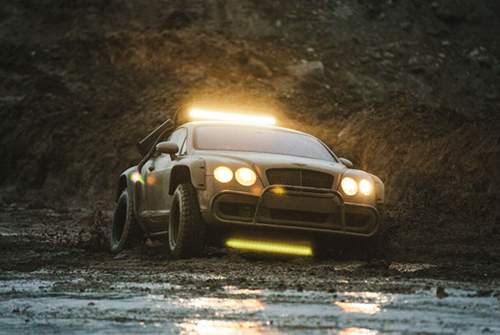 Beim umgebauten Bentley Continental GT sorgen Offroad-Reifen und -Dämpfer für die Geländegängigkeit. Der Rest dient vornehmlich der Optik