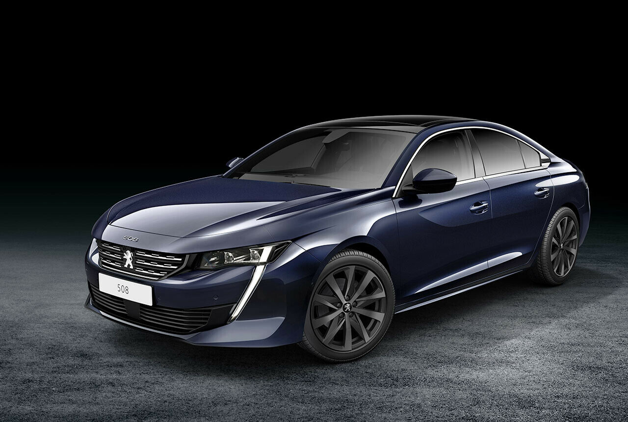 Die weit nach unten gezogenen Tagfahrlichter sah man bei Peugeot erstmals an der Zukunftsstudie Instinct Concept